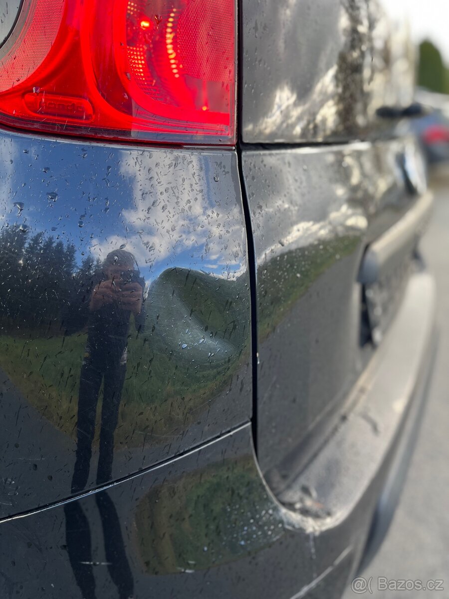 Fiat Panda 1.3 MultiJet 4×4 • vyhř. sedačky • 2 sady ALU kol - 5