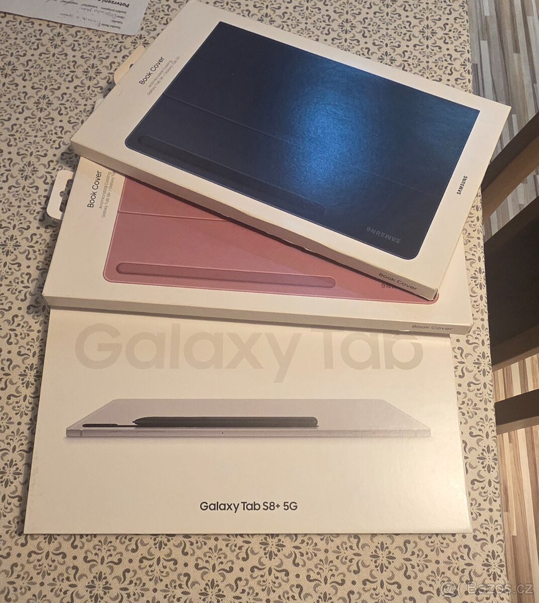 Samsung Galaxy TAB S8+ 5G s příslušenstvím - 5