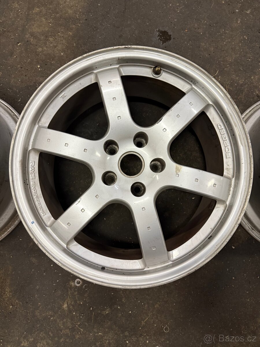 Alu kola Rays 5x114,3 R18 - 5