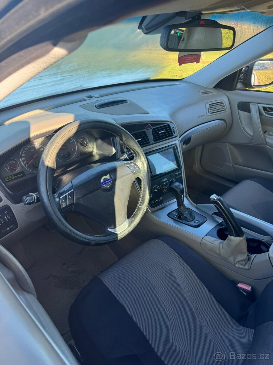 Volvo XC70 4x4 2.4D5 136kw - 5