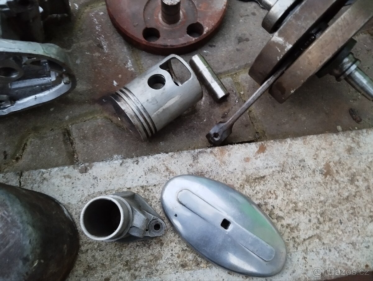Díly motor MZ150 a další - 5