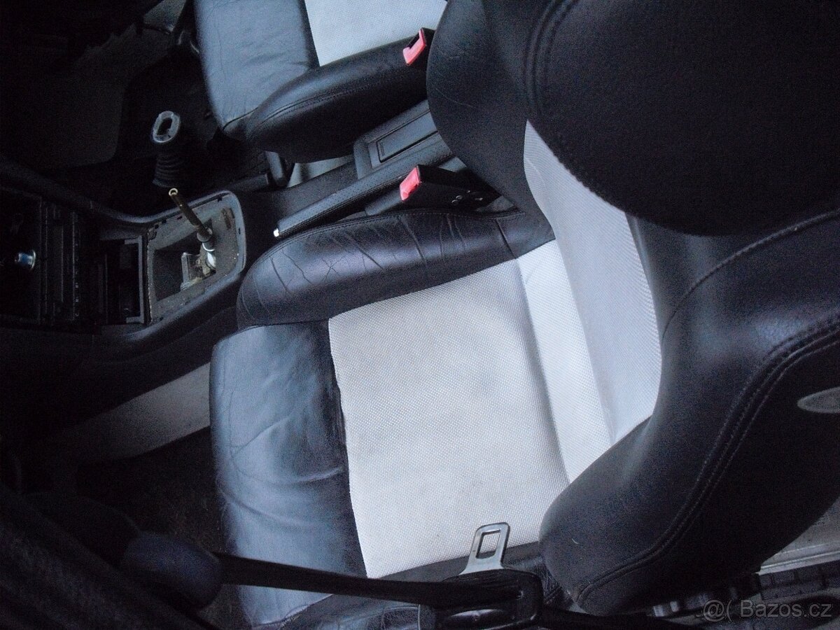 Sedacky Octavia RS - 5