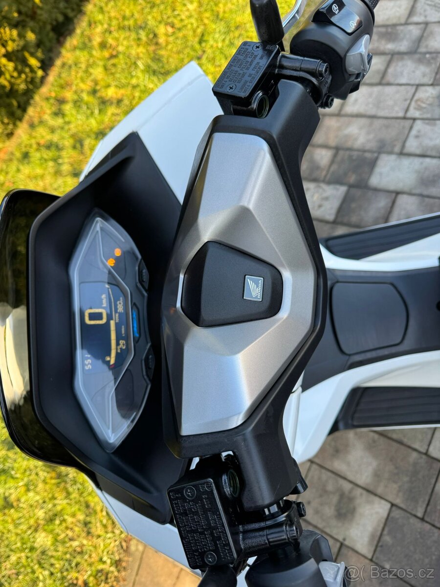 Honda PCX 125 MY25 - 5