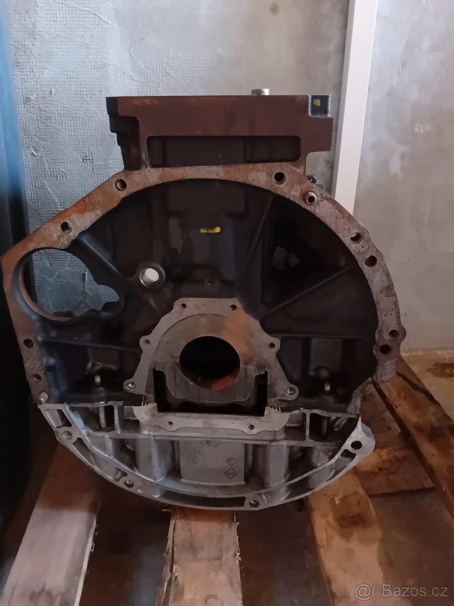 Prodám blok motoru M9T - 5