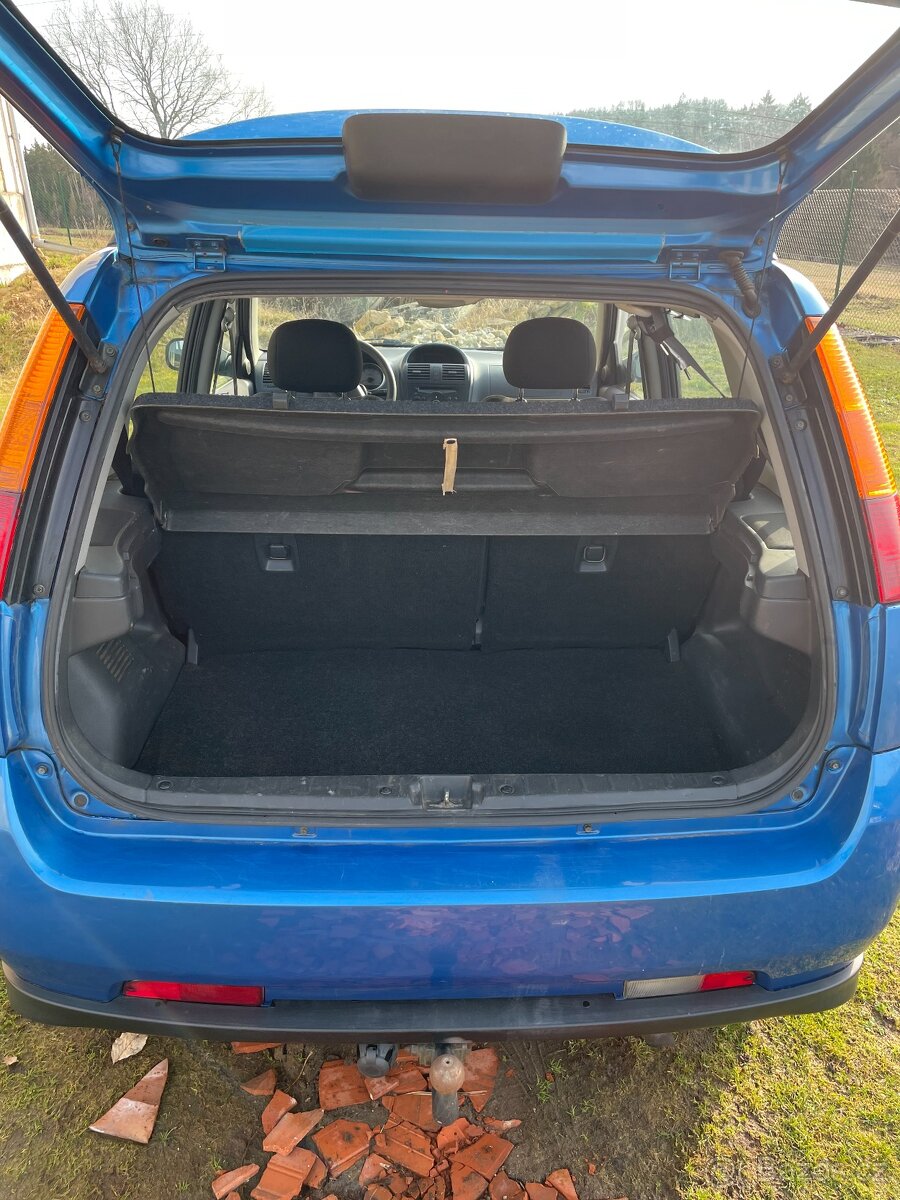 Suzuki Ignis 1.5 4x4 - 5