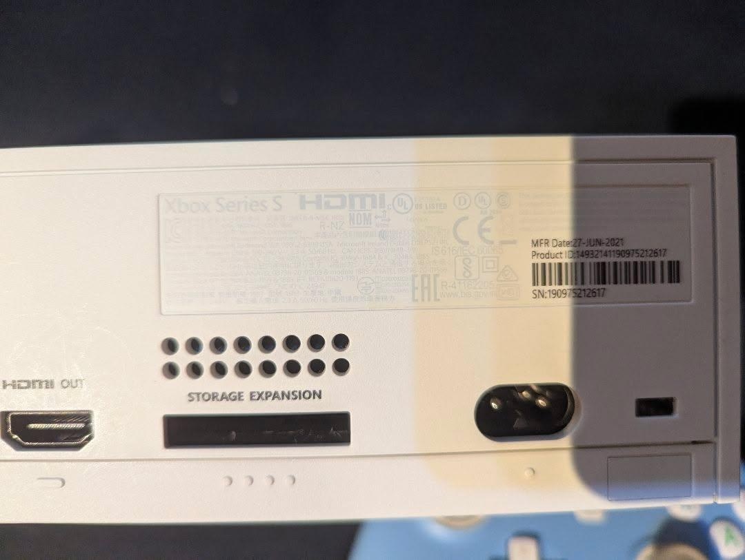 XBOX series S 500GB - 5