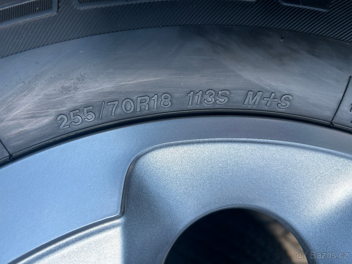 Jeep Wrangler Alu disky 7,5 Jx18, včetně pneu 255/70x18
