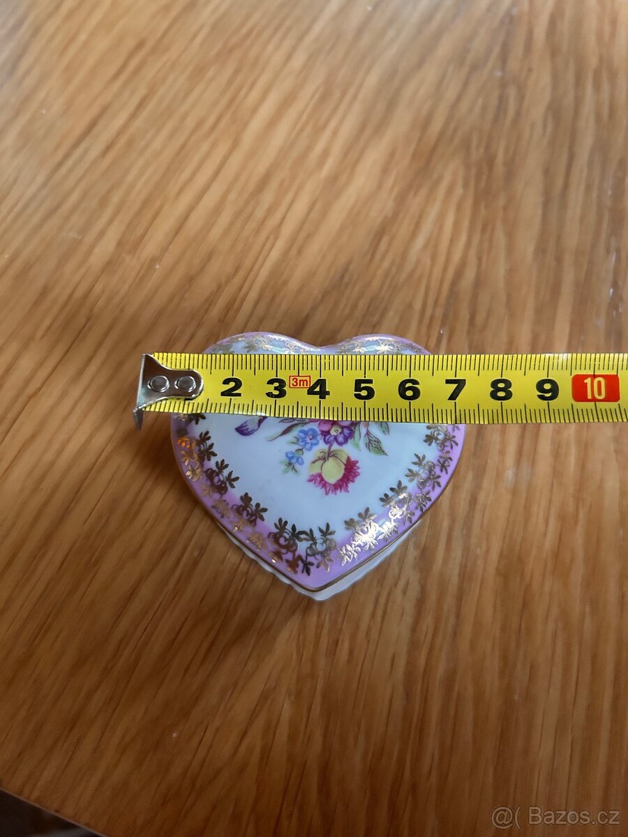 Starožitná dózička srdíčko Made in GDR - 5