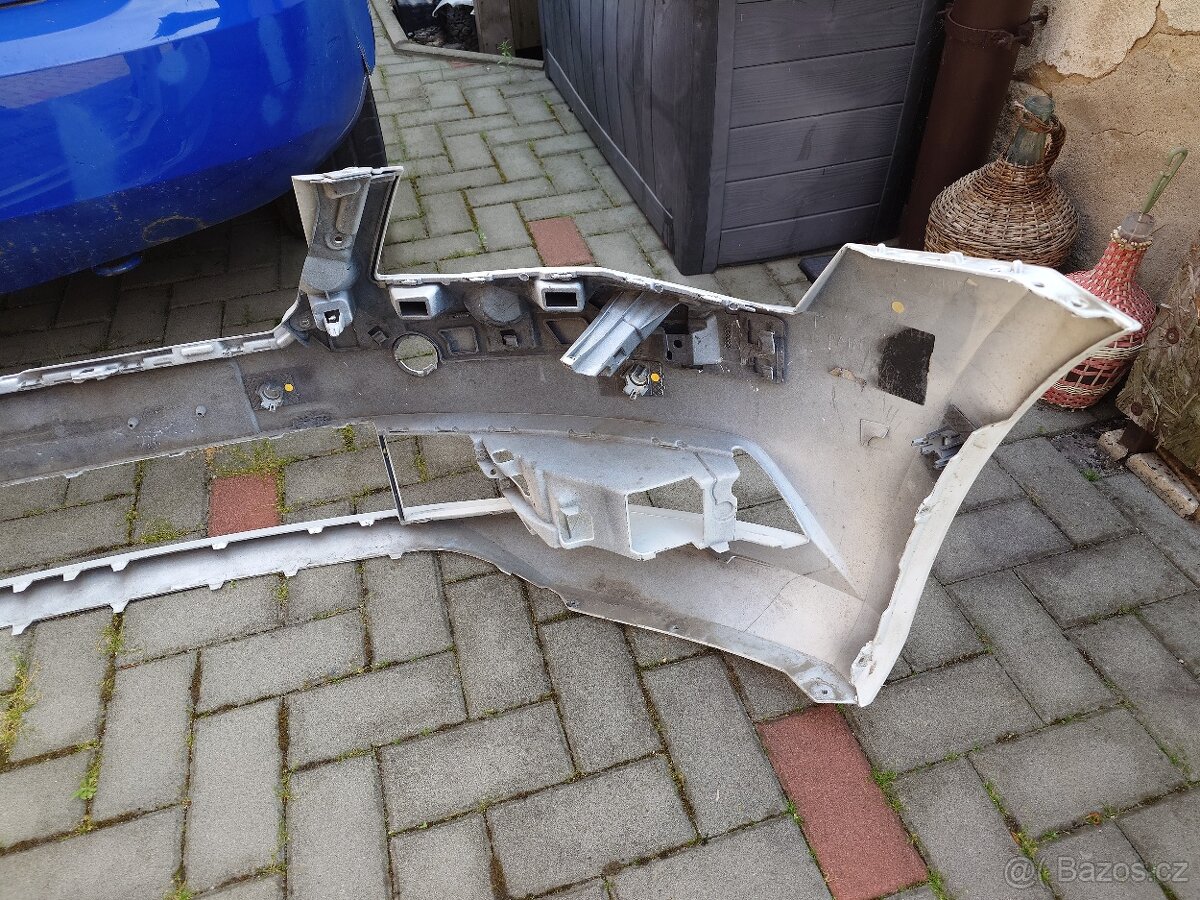 Přední nárazník Škoda Superb 3 - 5