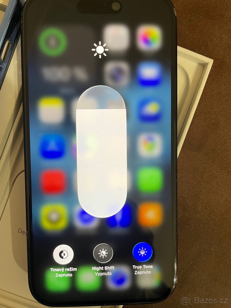 IPhone 15 Černý - 5