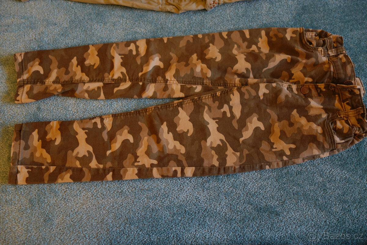 Dívčí kalhoty vel.134 - 5