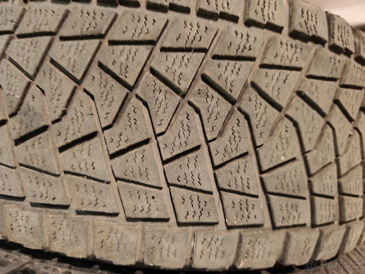 4 ks pneu Bridgestone 265/65 R 17. Levně. - 5