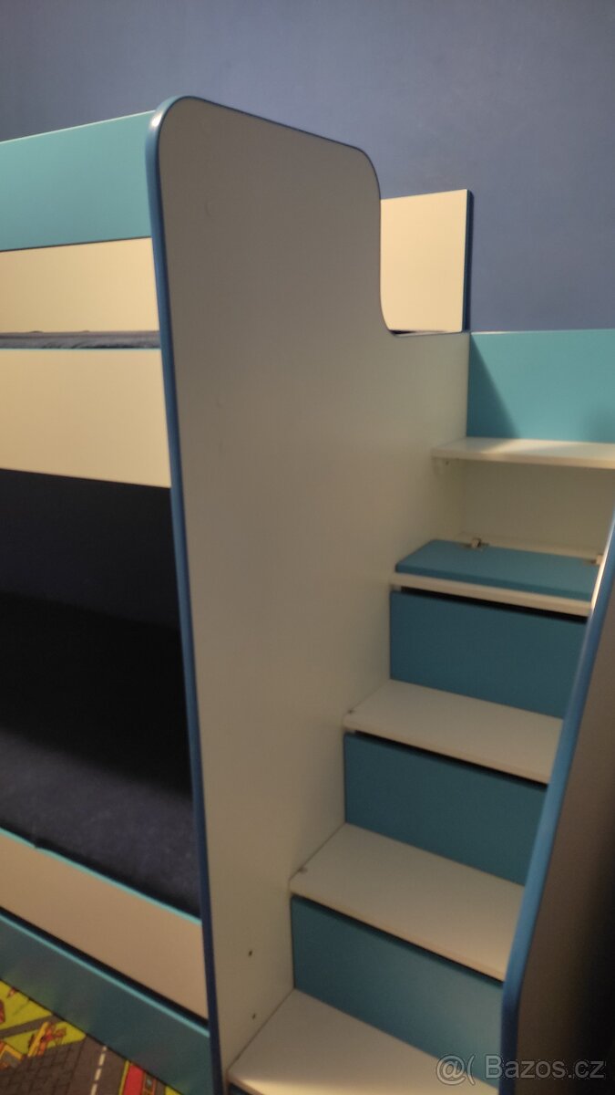 Patrová postel se schůdky, 3 lůžka - 5