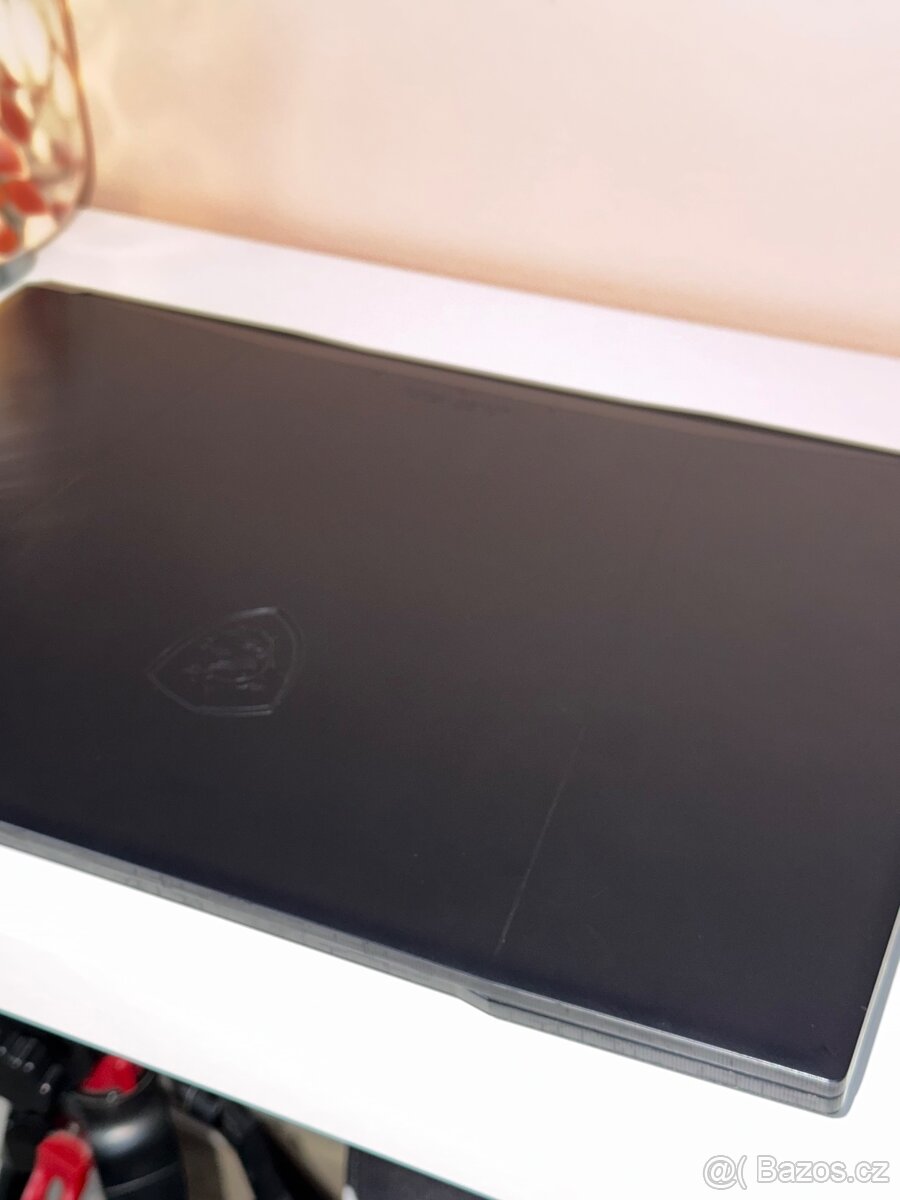 Herní notebook MSI Katana 17 B12VFK-458CZ - 5