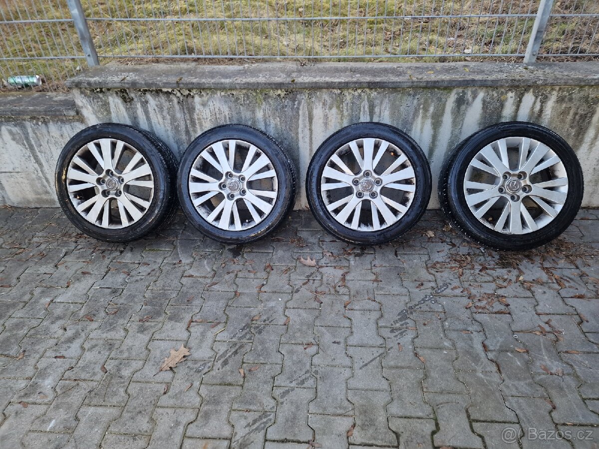 Litá kola Mazda R17. - 5