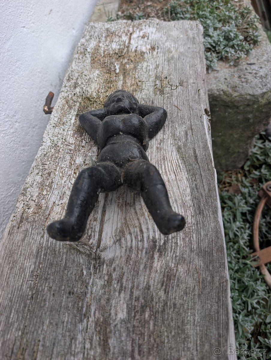 litinova soska dekorace - 5