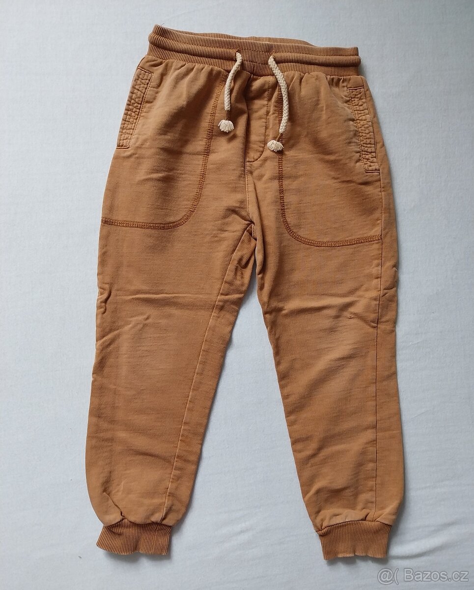 Kalhoty, tepláky, kraťasy, vel.110 - 5