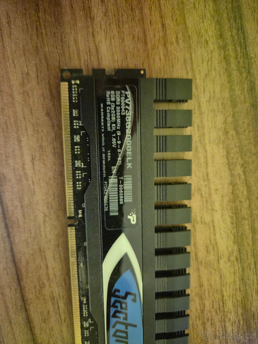 PC na opravu či díly - 5