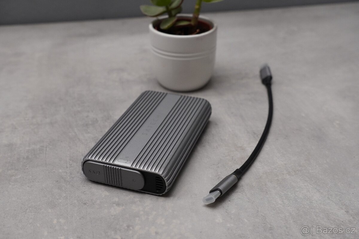 SSD rámeček - Satechi USB4 NVMe SSD Pro - 5