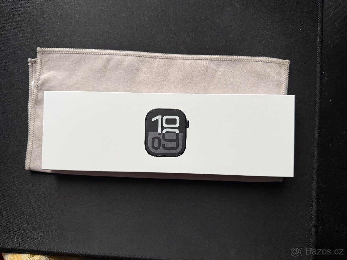Apple Watch Series 10 – 42 mm (GPS, černý hliník) - 5