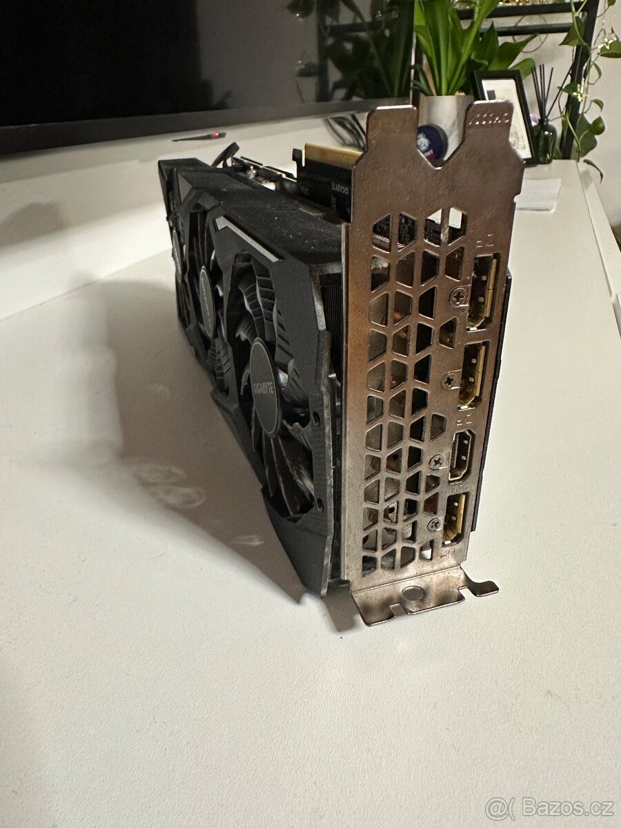 Nvidia GeForce RTX 2070 - 5