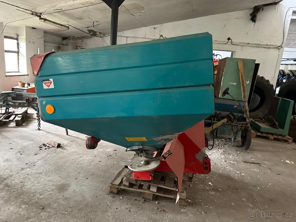 Rozmetadlo hnojiv Sulky - 5