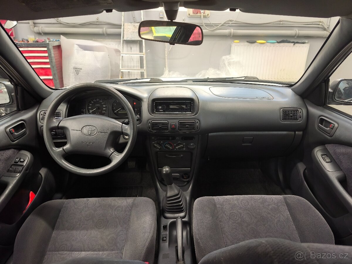 Toyota Corolla 1.3 63kw - 5