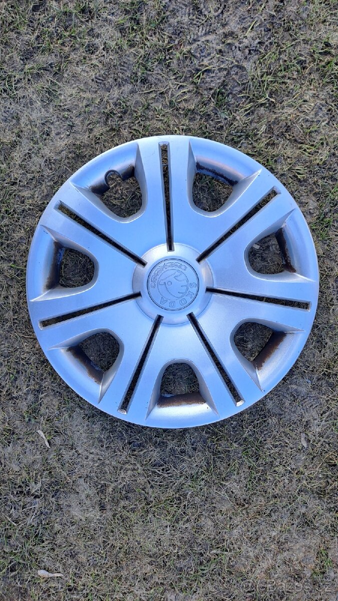 Originální poklice Škoda 14 - 5