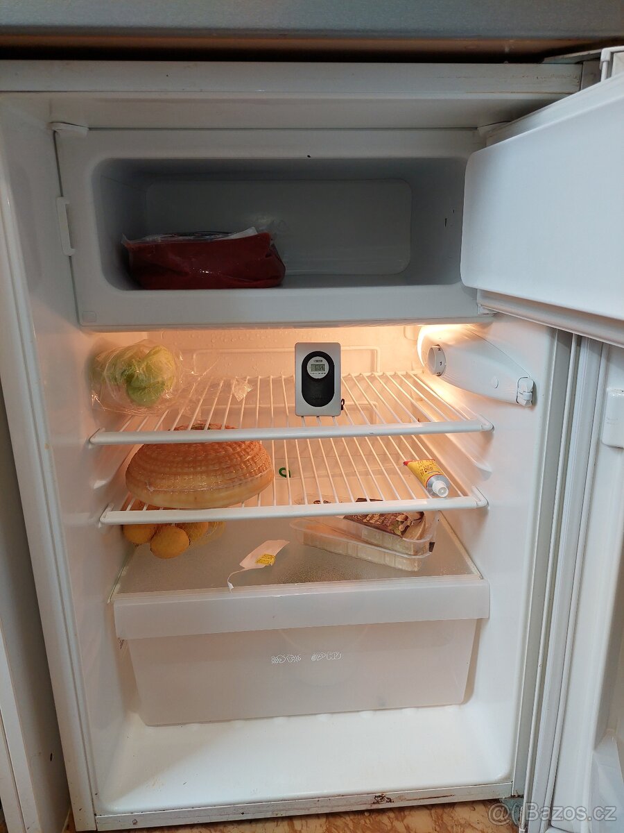 Menší Chladnička s mrazákem ZANUSSI 146L - 5