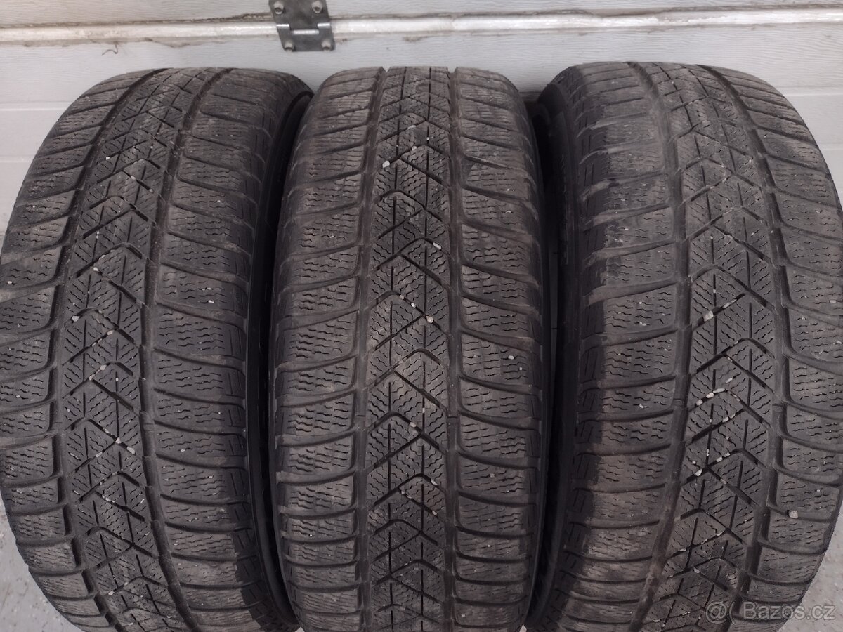 215/50 R18 zimní PIRELLI - 5