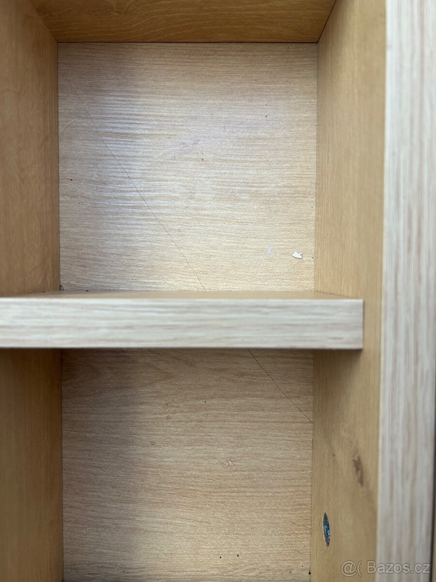 Kosmetický stolek - 5