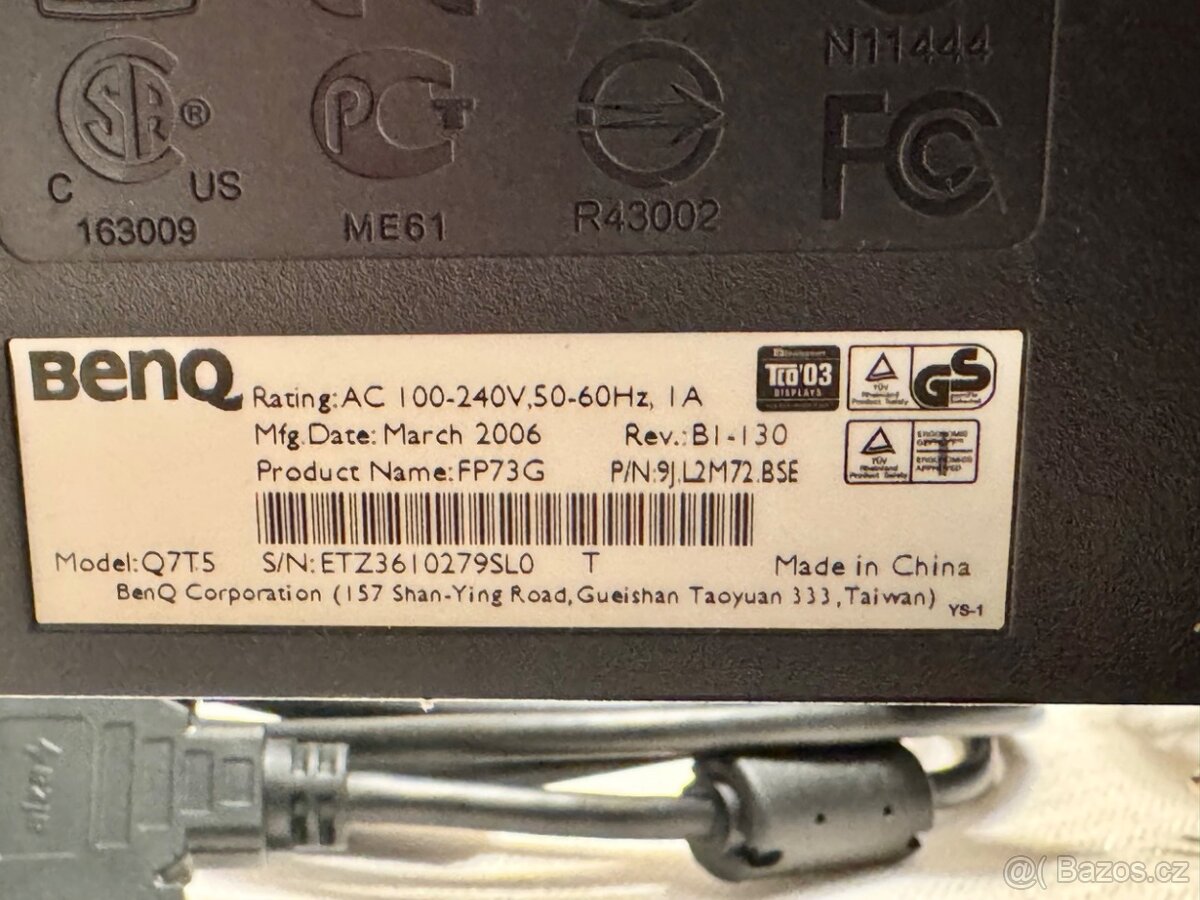 LCD monitor Benq FP73G - 17 , DVI, VGA, HDMI - 5