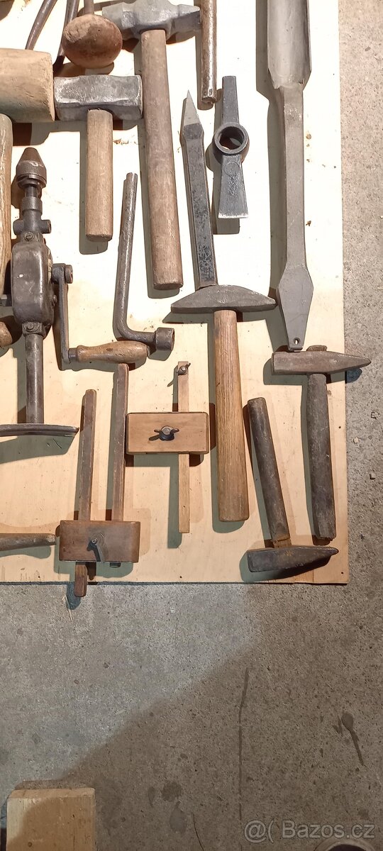 Klempířské , Truhlářské nářadí. - 5