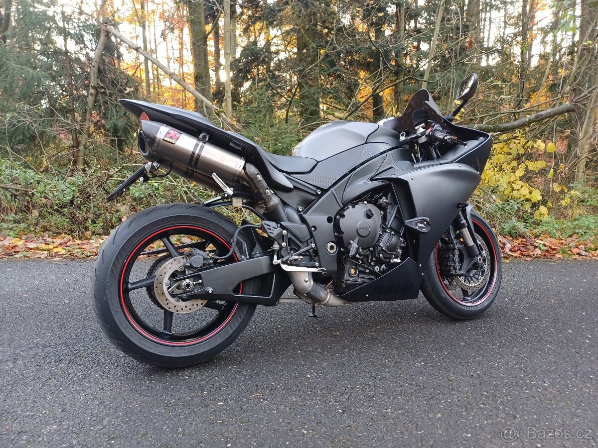 YAMAHA R1 - 2015 - 16.900km - 5
