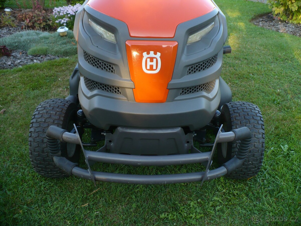 Zahradní traktor HUSQVARNA TC 338 - 5
