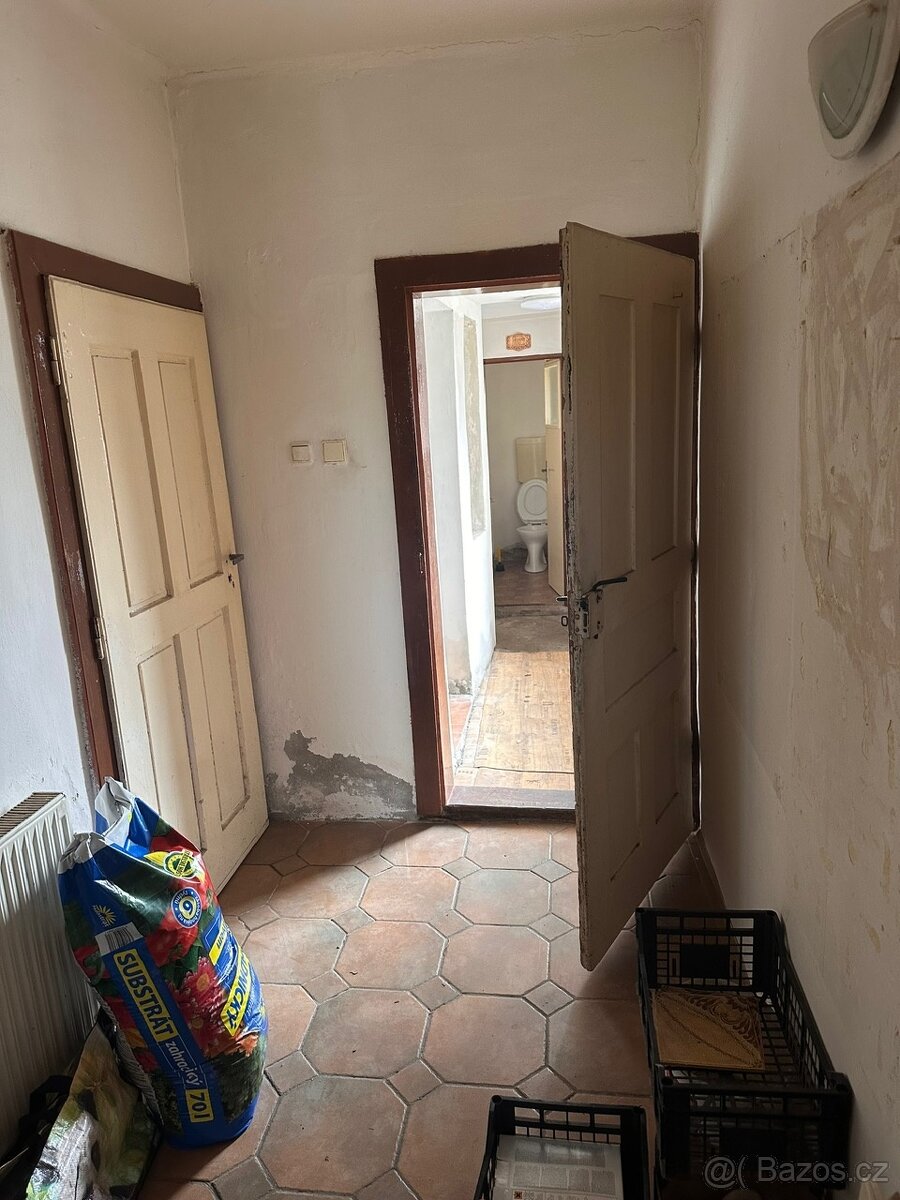 Prodej domu 4+1 Měrůtky - Lutopecny - 5