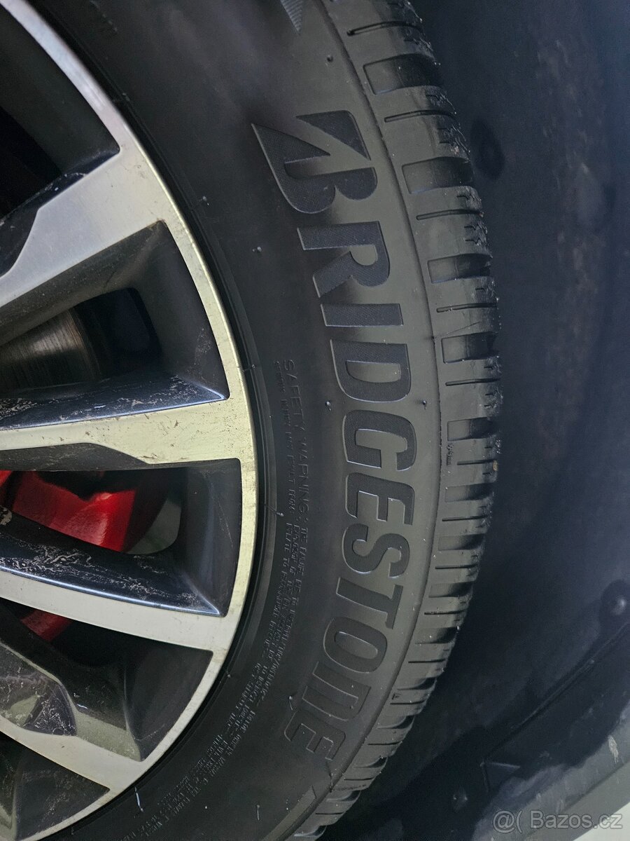 Alu kola originál zimní Kodiaq Trinity R18", 235/55/18 - 5