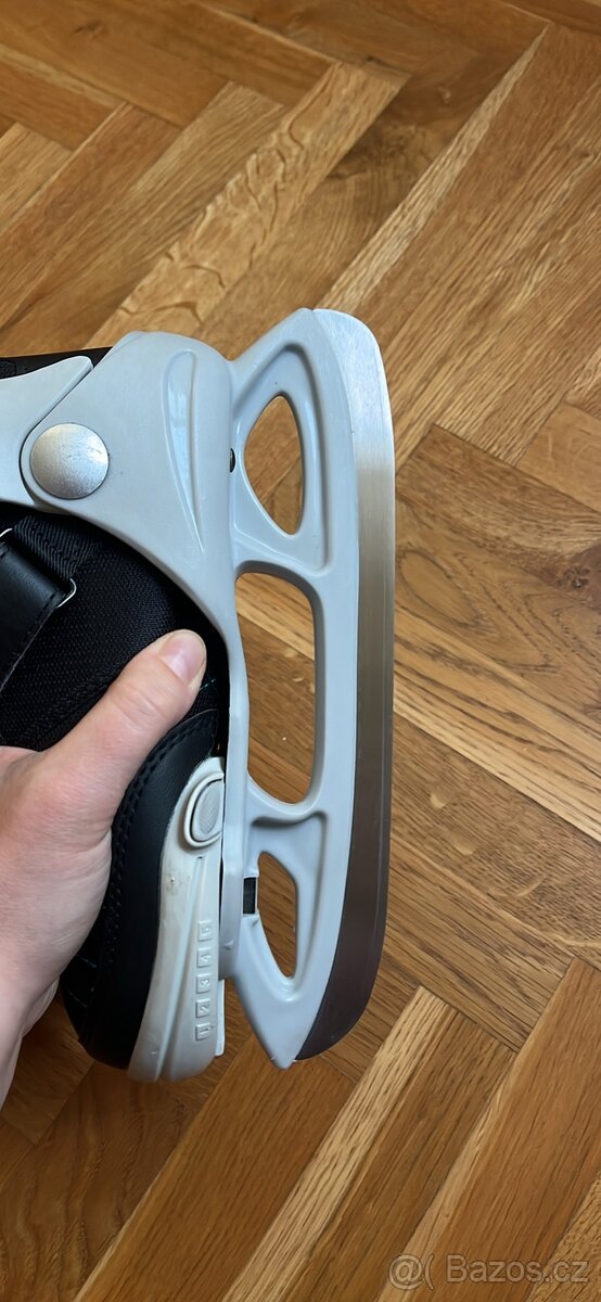 Lední brusle K2 32-37 - 5