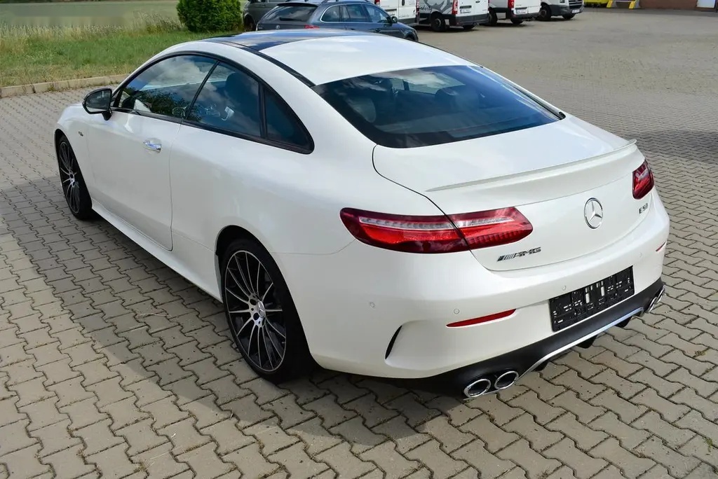 Mercedes-Benz Třídy E, 53 AMG 4M Coupé, Max výbava - 5
