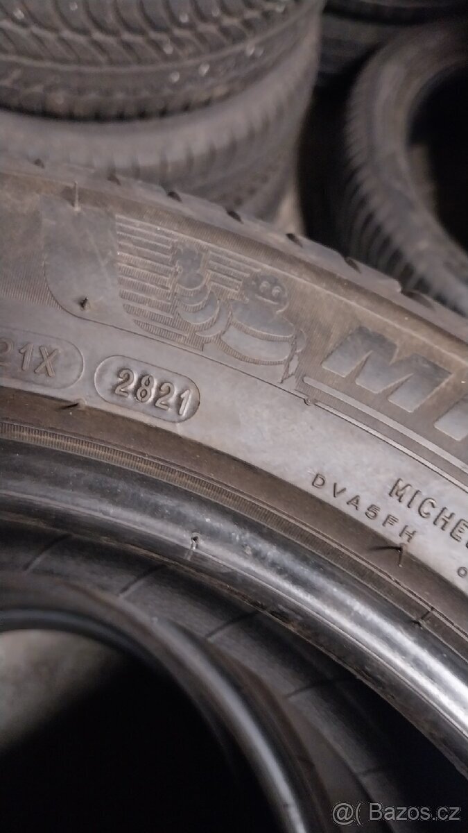 Prodám 4 x letní pneu Michelin 205/55/17 - 5