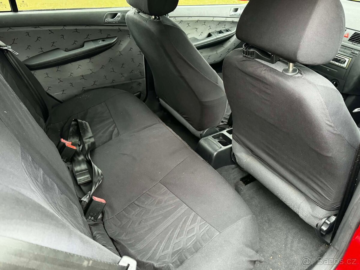 ŠKODA FABIA 1.4 - 5