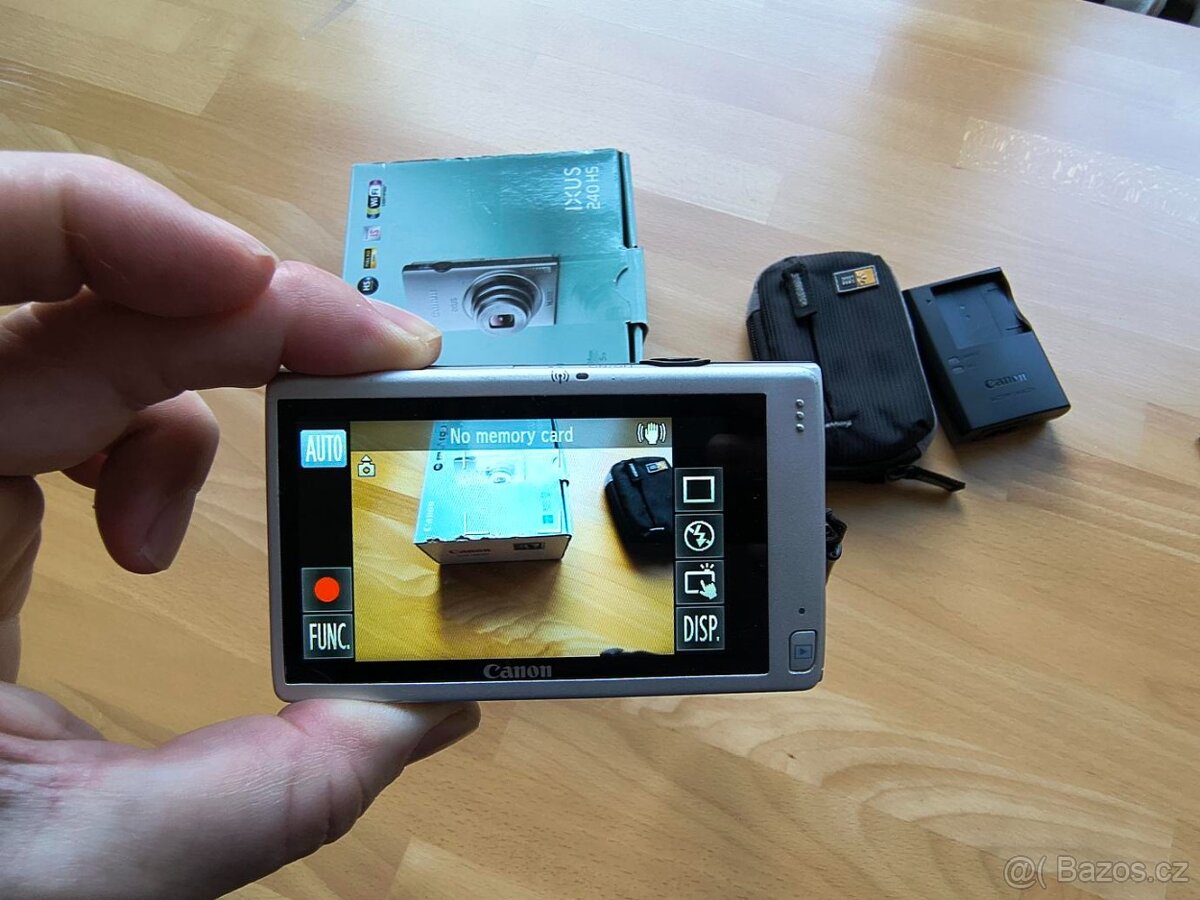 Canon Ixus 240 HS - 5