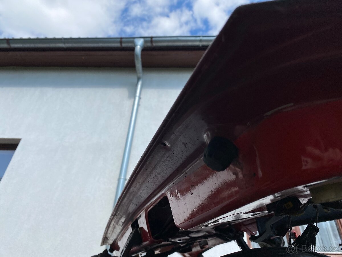 BMW e34 touring kufr - 5