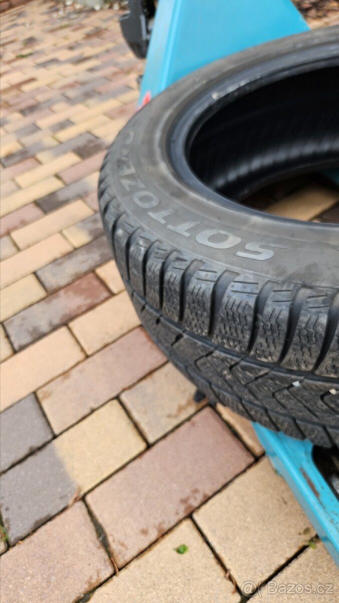 Prodam 4 zimní pneu Pirelli Sottozero 3 205/55 R16 - 5