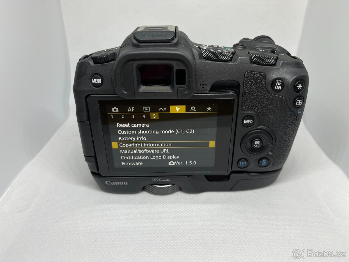 Canon R8 - shutter count 21XX - 5