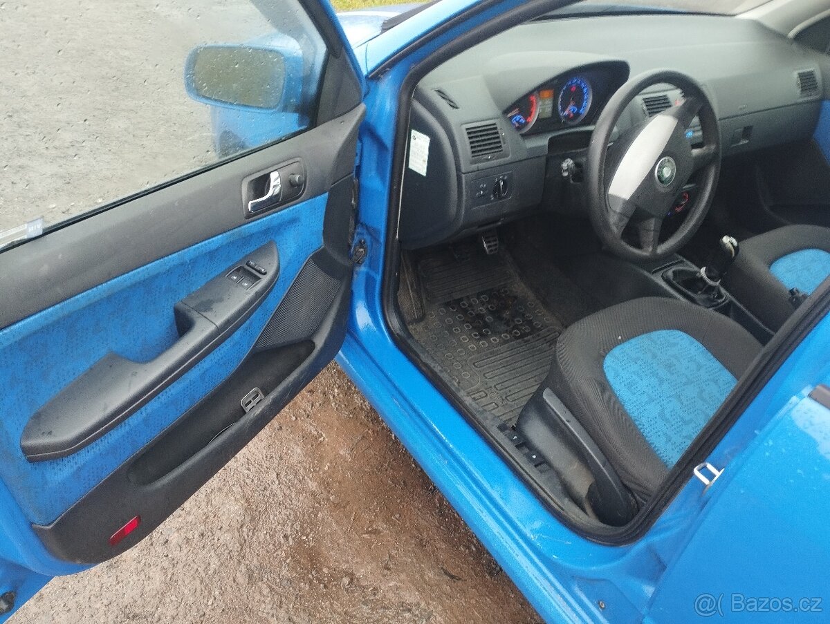 Prodám Škoda fabia combi 1.2 HTP 47kw - 5