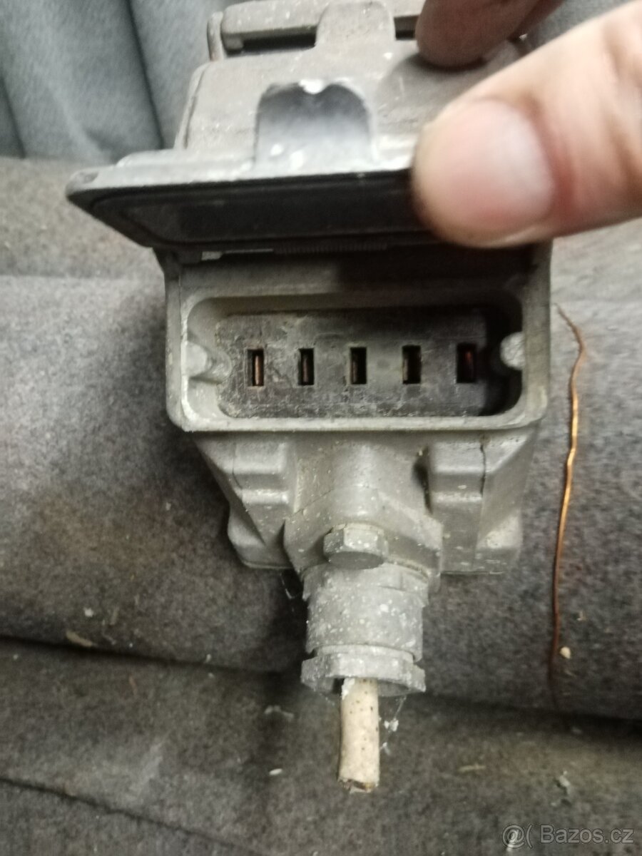 Trojzásuvka 25 A/ 380V - 5