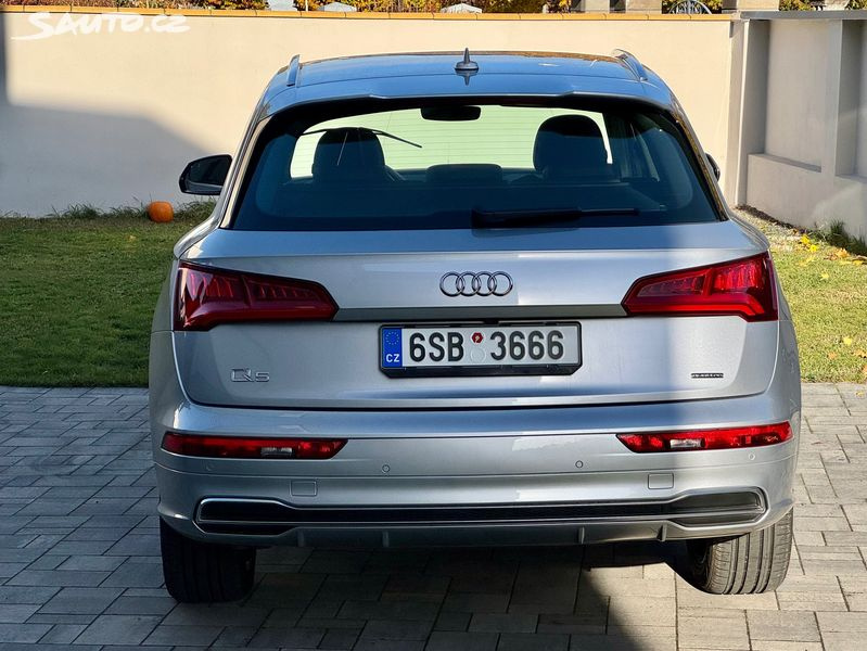 Audi Q5, 2.0,S-LINE,PRAVIDELNÝ SERVIS - 5