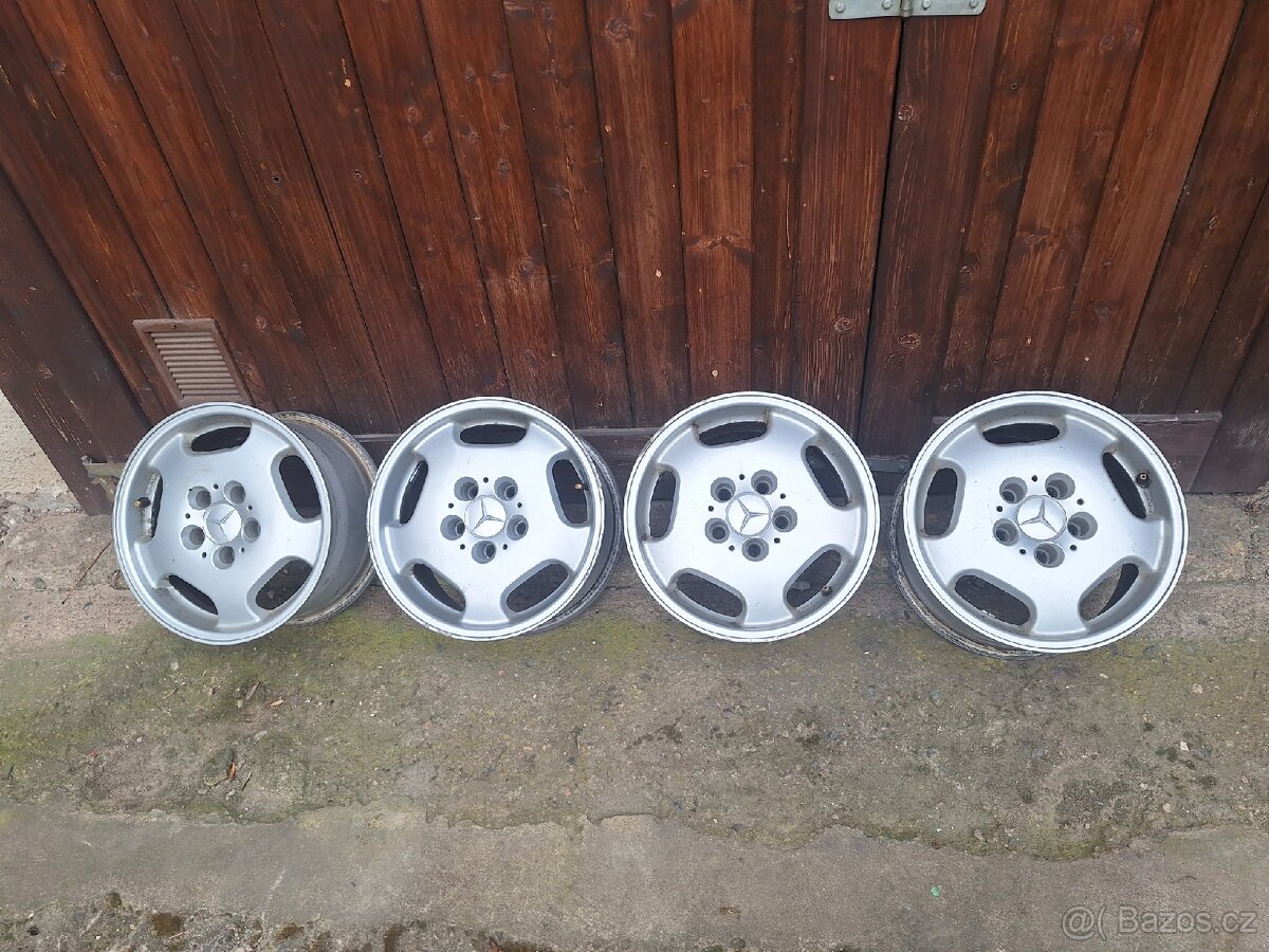 Mercedes 210, original kola - 5