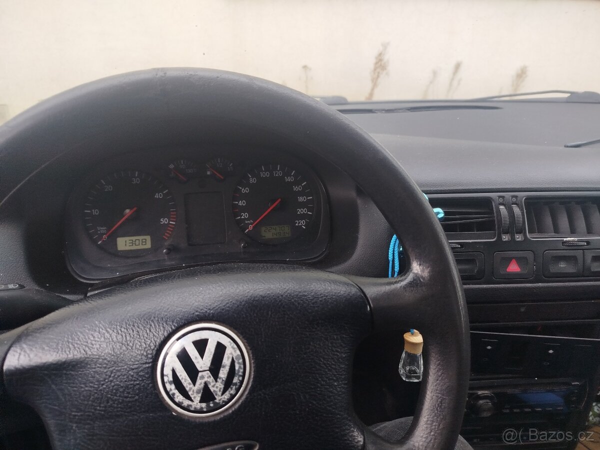 Volkswagen Bora - 5